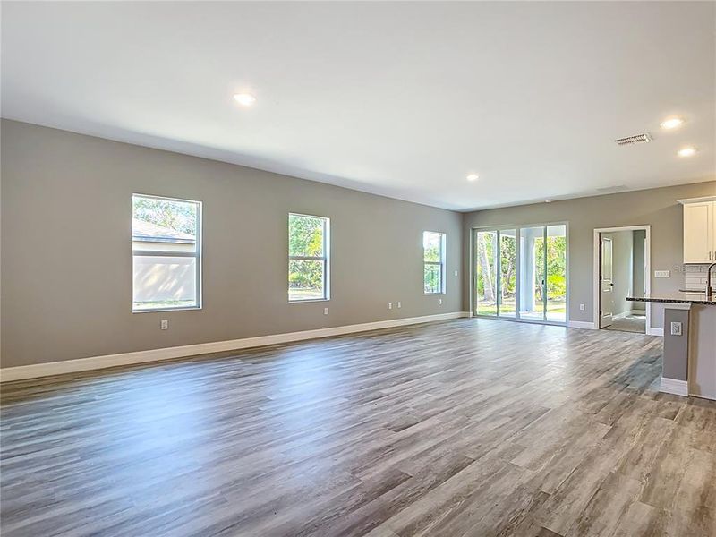 Spacious, unfurnished interior of a new home in , North Port (Image 21).
