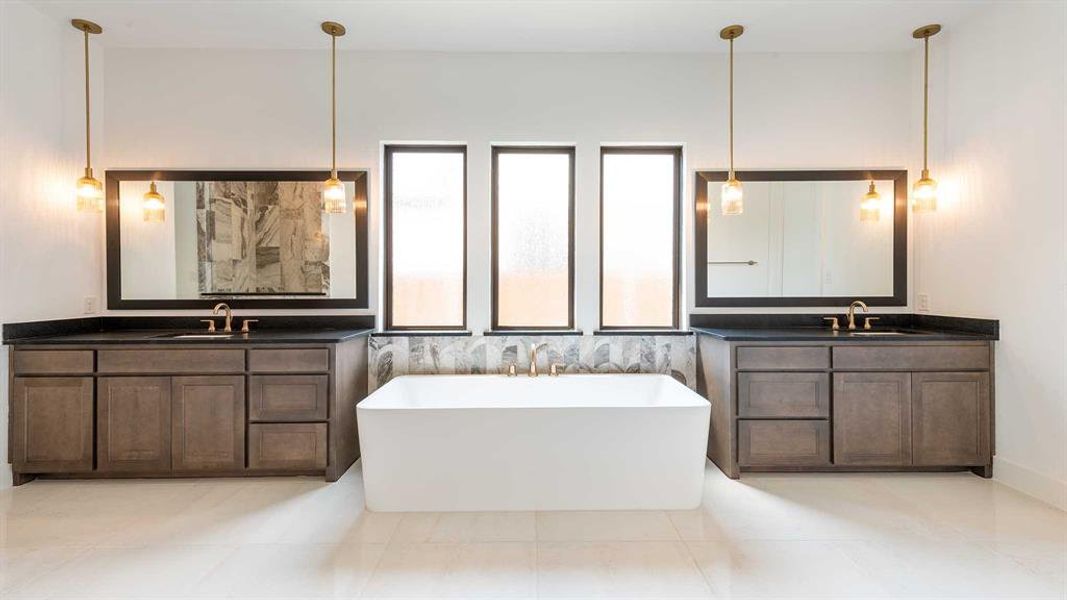 Furnished interior view inside a new home in Adkins Park 70', Hurst (Image 5).