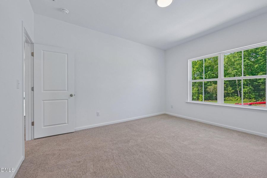 44-web-or-mls-Ken Dr-S2304-044