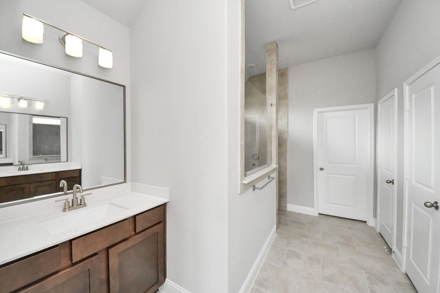 Furnished interior view inside a new home in Bridgeland: Heritage Collection, Cypress (Image 8). Furnished interior view inside a new home in Bridgeland: Heritage Collection, Cypress (Image 8).