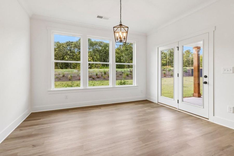 Image 53 of a home in Pinegate.