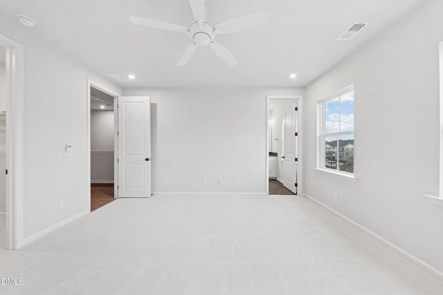 Twinleaf Townes 24_Primary Bedroom_2.27.