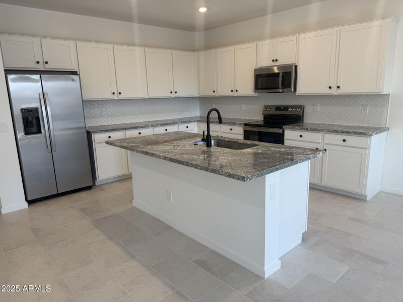 Lot 137 Kitchen 2 Lot 137 Kitchen 2