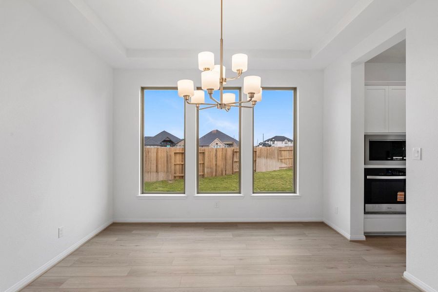 Spacious, unfurnished interior of a new home in Valencia, Manvel (Image 29).