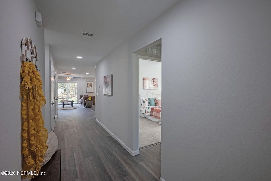 Spacious, unfurnished interior of a new home in , Jacksonville (Image 22).