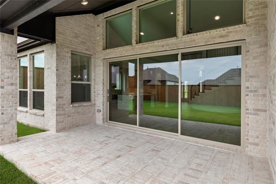 25. 981 Georgetown - Patio