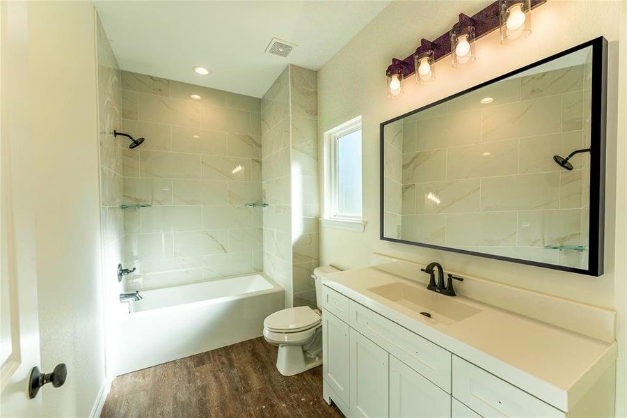 Furnished interior view inside a new home in , Paris (Image 9). Furnished interior view inside a new home in , Paris (Image 9).