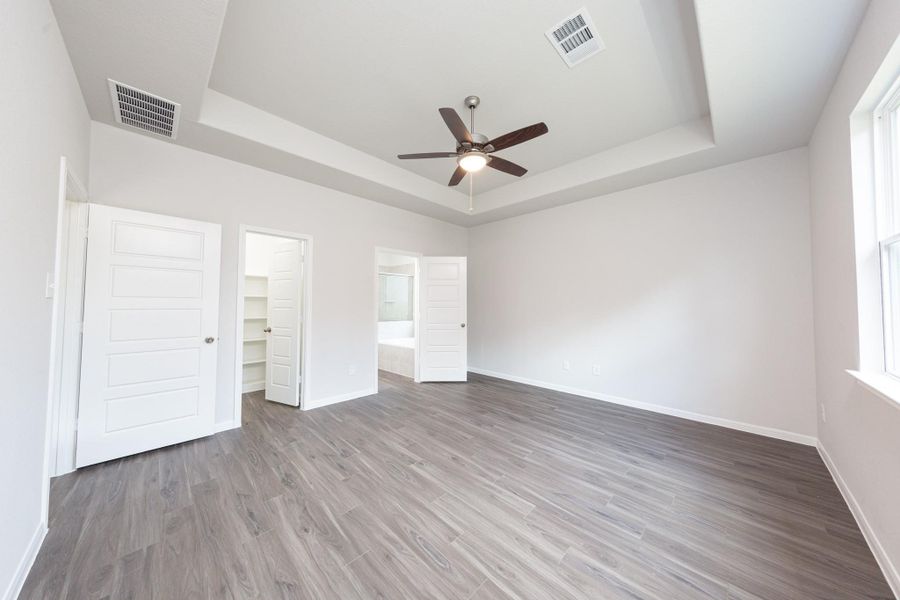 Spacious, unfurnished interior of a new home in Granger Pines, Conroe (Image 9). Spacious, unfurnished interior of a new home in Granger Pines, Conroe (Image 9).
