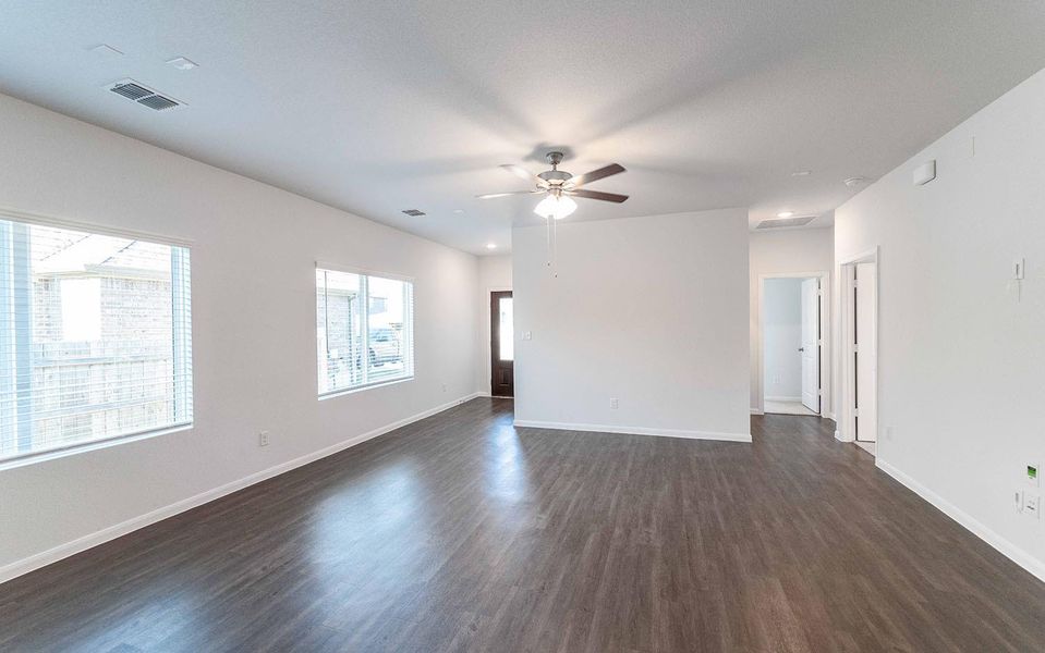 Spacious, unfurnished interior of a new home in Paramount, Kyle (Image 7). Spacious, unfurnished interior of a new home in Paramount, Kyle (Image 7).