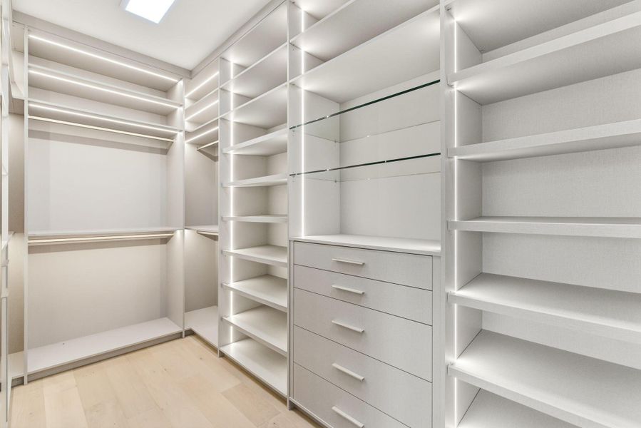 Image 57 of a home in .