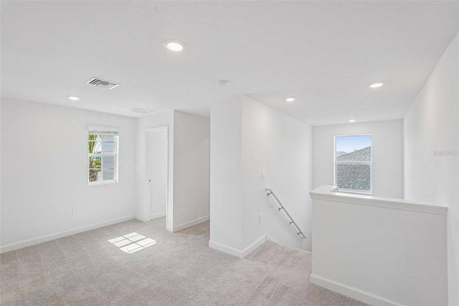 Spacious, unfurnished interior of a new home in Lennar at Turnleaf, Punta Gorda (Image 40). Spacious, unfurnished interior of a new home in Lennar at Turnleaf, Punta Gorda (Image 40).