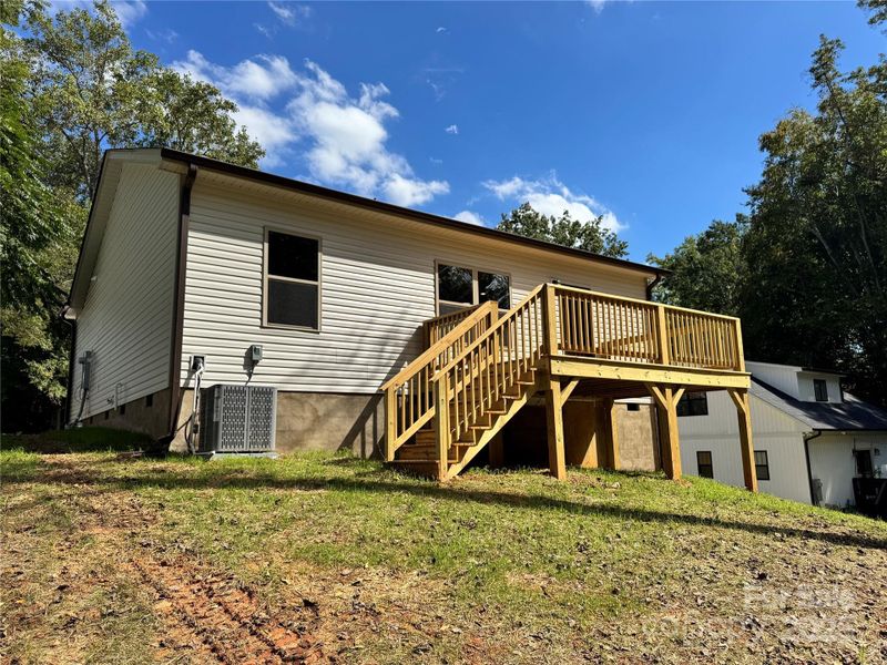 Exterior details and patio area of a home in , Lowell (Image 17).