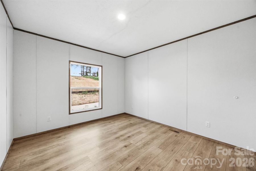 Spacious, unfurnished interior of a new home in , Mooresville (Image 22).