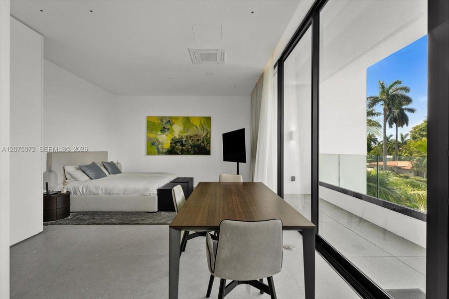 Furnished interior view inside a new home in , Miami Beach (Image 8).