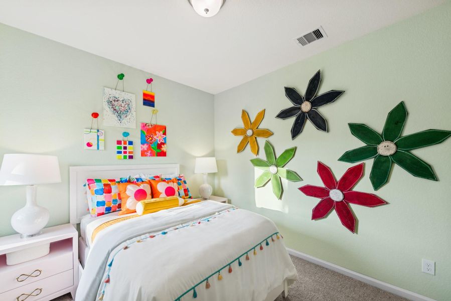 Bed 3. Sample image for illustration; upgrades, options, and colors may vary.