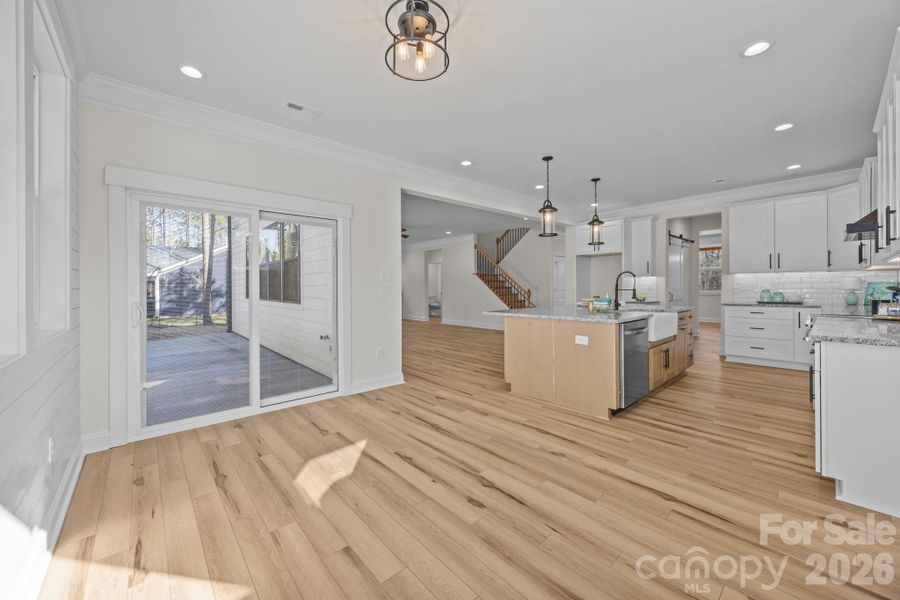 Spacious, unfurnished interior of a new home in , Salisbury (Image 32).