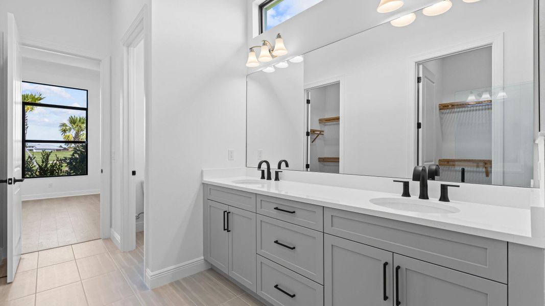 Owner's Bath Owner's Bath