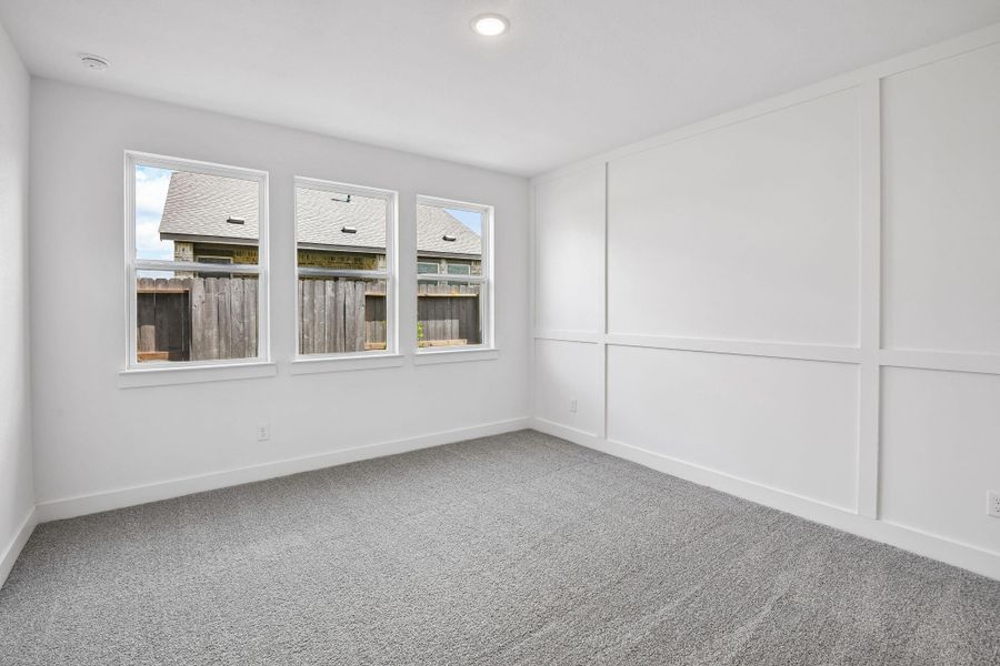 Spacious primary suite