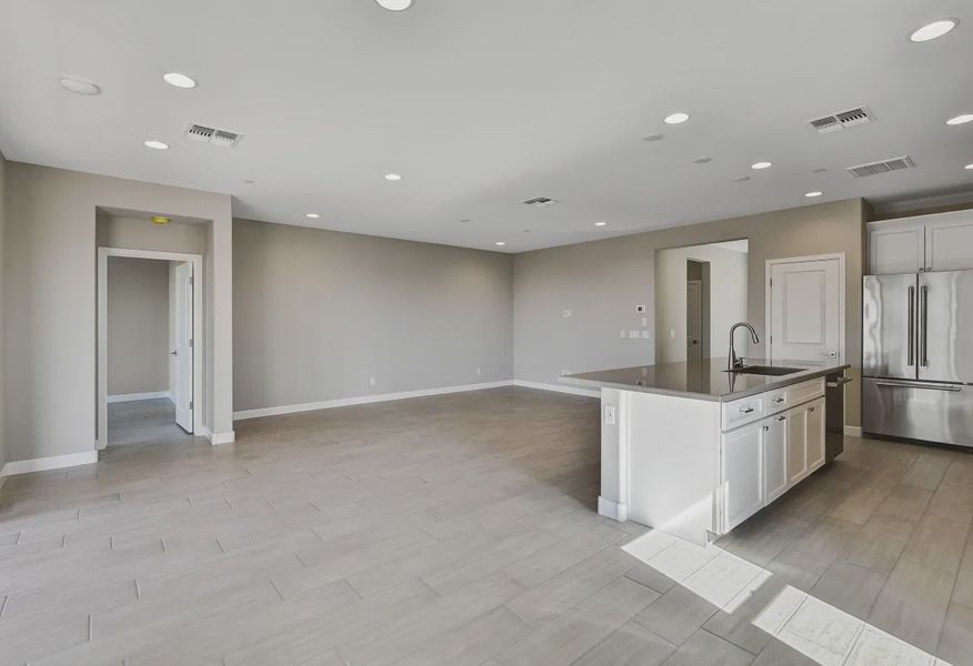 Trilogy Verde River Valletta HS 983 Kitchen - 12 of 21 Trilogy Verde River Valletta HS 983 Kitchen - 12 of 21