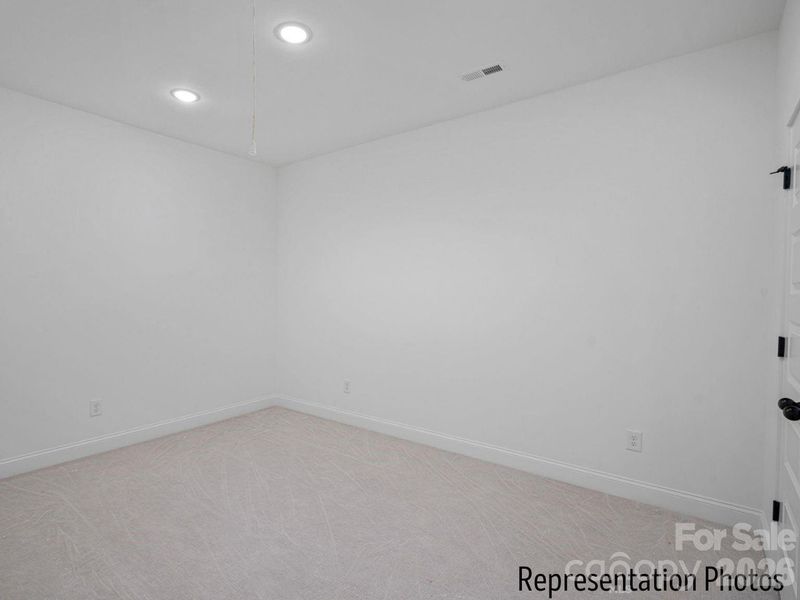 Spacious, unfurnished interior of a new home in , Charlotte (Image 18).