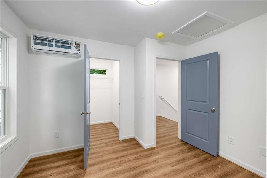 Spacious, unfurnished interior of a new home in , Atlanta (Image 10). Spacious, unfurnished interior of a new home in , Atlanta (Image 10).
