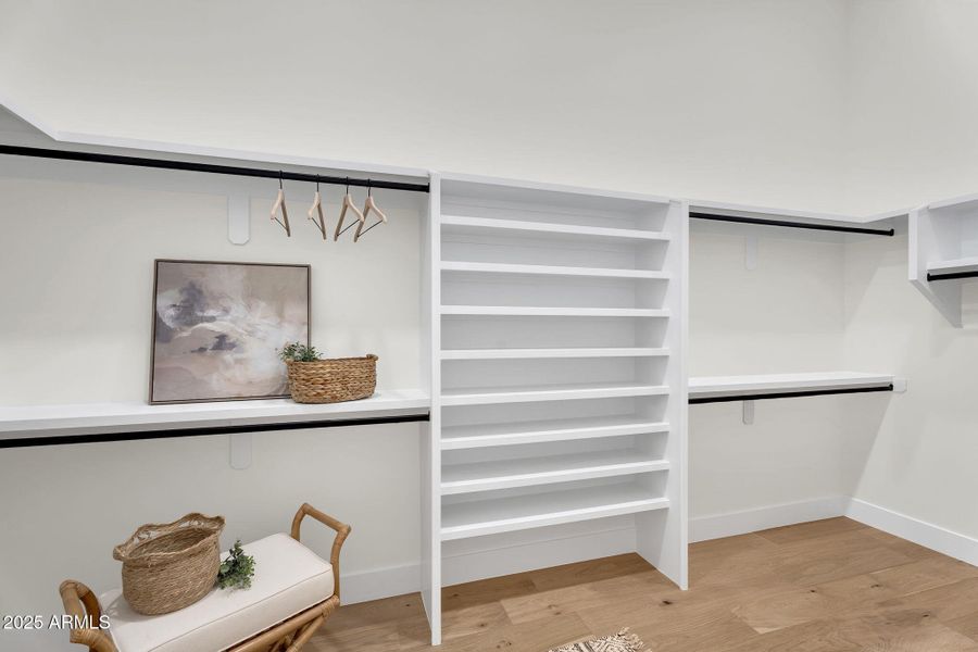 44-web-or-mls-19875 E SIlver Creek Ln-34