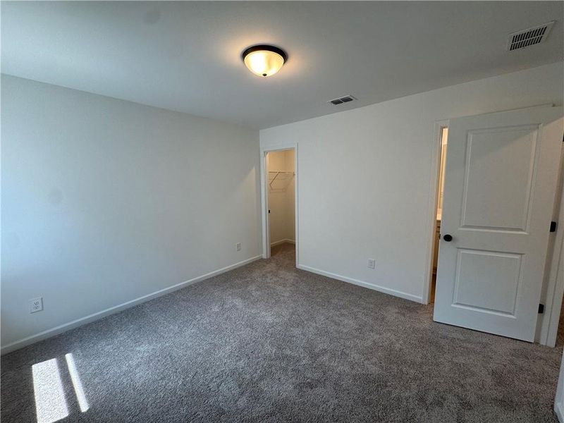 Spacious, unfurnished interior of a new home in Creekside, Dawsonville (Image 50).