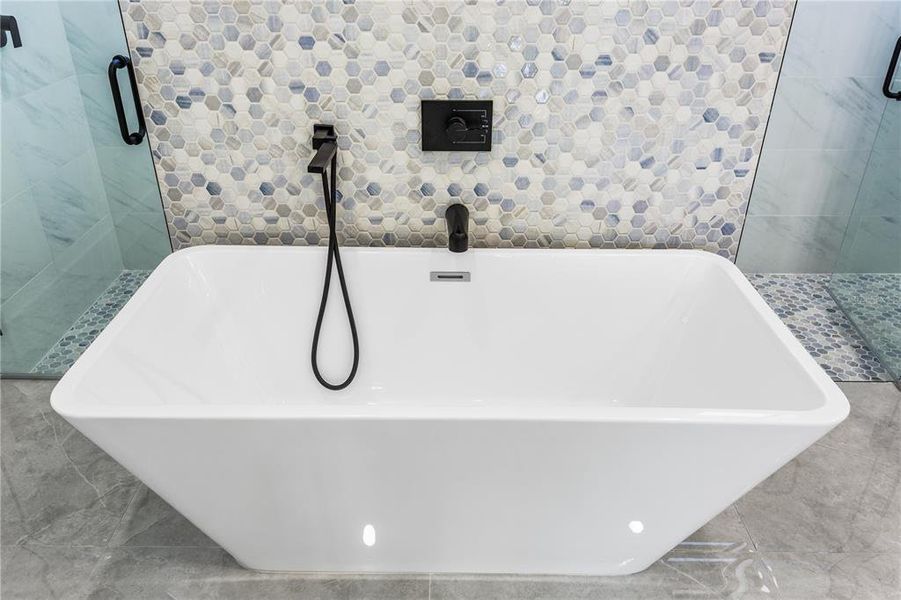 Close-up of interior finishes inside a home in , Cape Coral (Image 14).