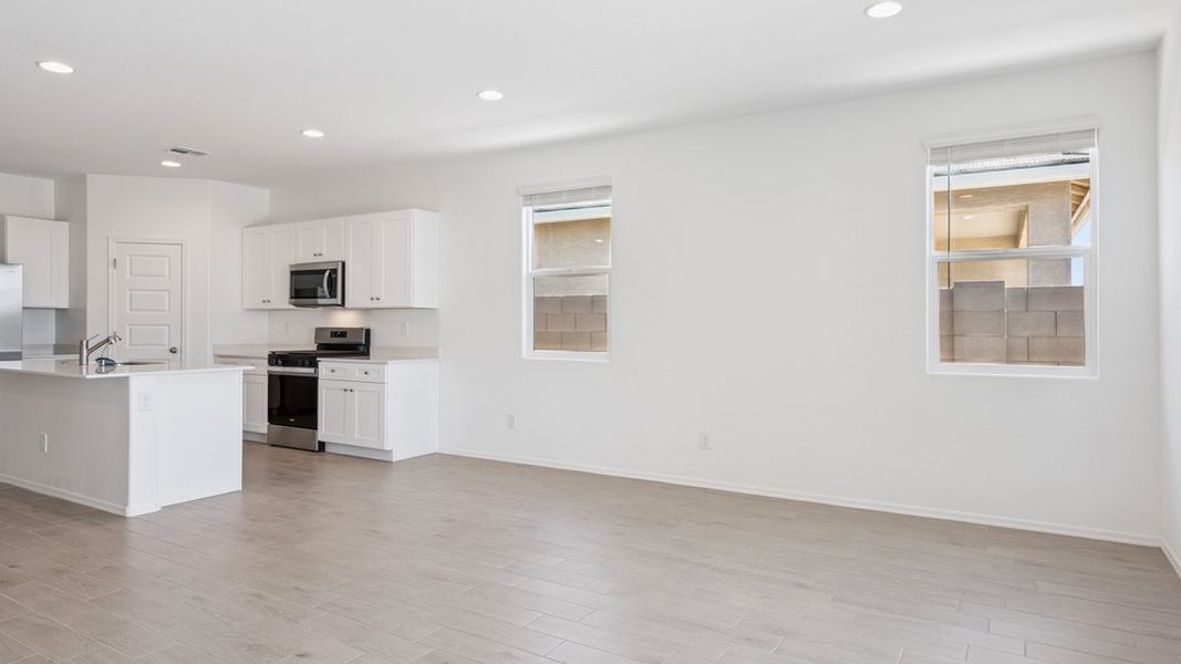 Spacious, unfurnished interior of a new home in Moonlight, Maricopa (Image 18). Spacious, unfurnished interior of a new home in Moonlight, Maricopa (Image 18).