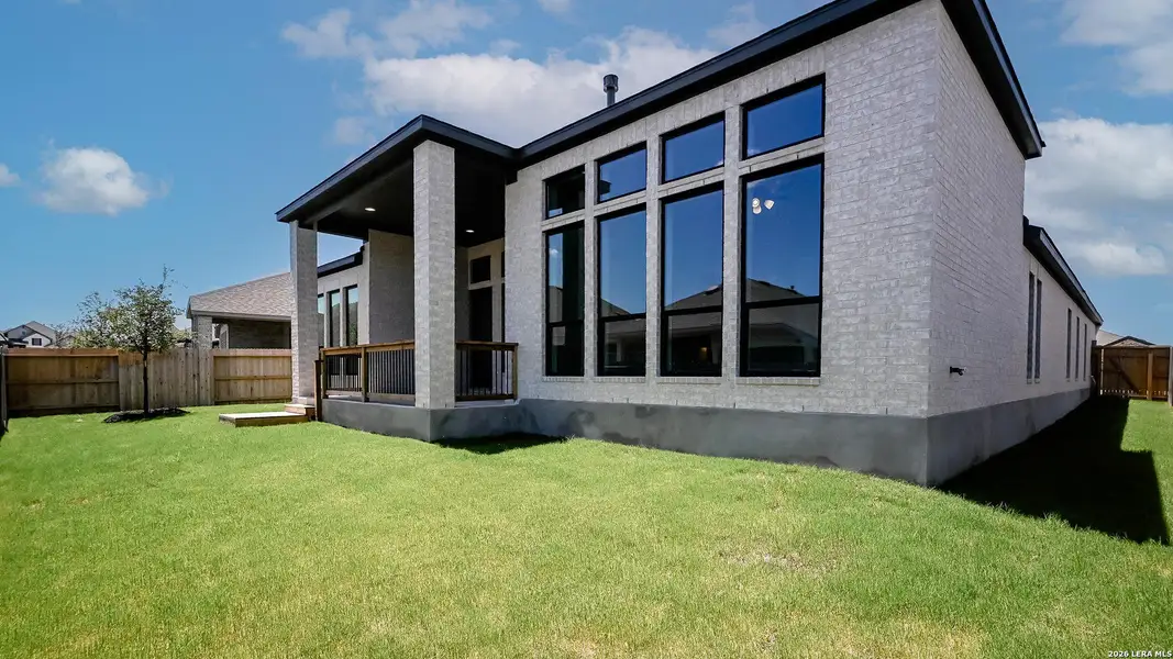 Exterior details and patio area of a home in Veramendi, New Braunfels (Image 3).