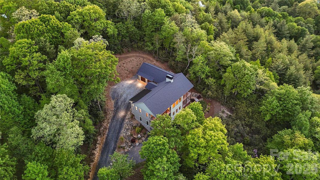 Image 38 of a home in .