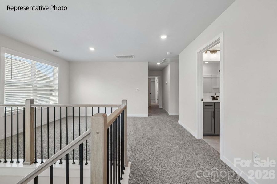 Spacious, unfurnished interior of a new home in Oak Grove Hill, Huntersville (Image 20).