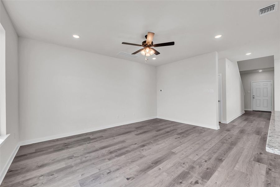 Spacious, unfurnished interior of a new home in Eastern Wells, Jarrell (Image 27).