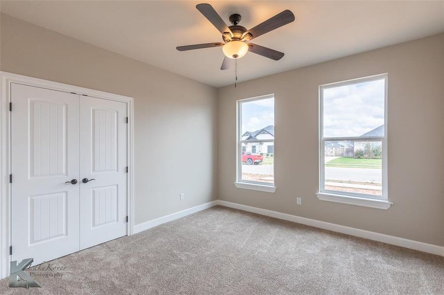 Spacious, unfurnished interior of a new home in , Abilene (Image 15).