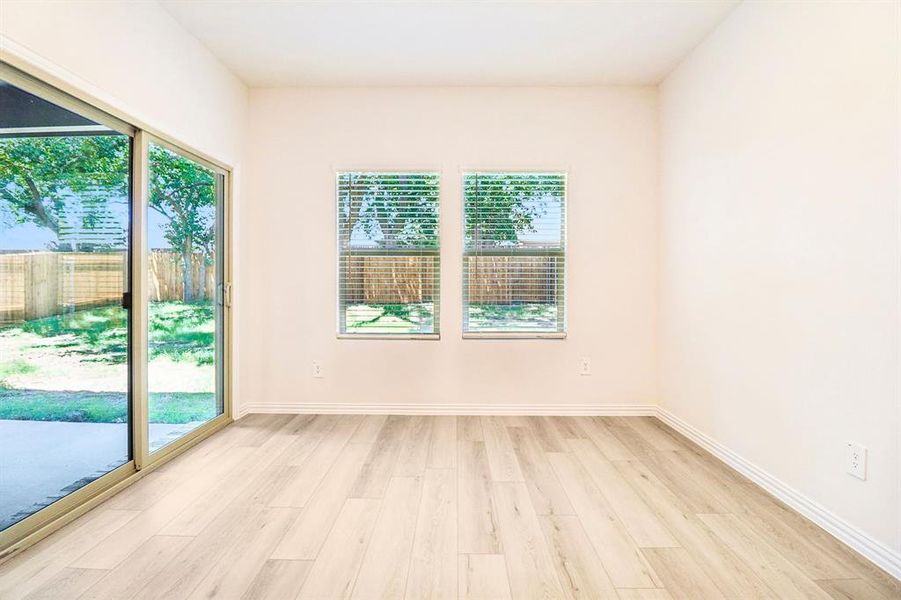 Spacious, unfurnished interior of a new home in Stella Hills, Denton (Image 19).