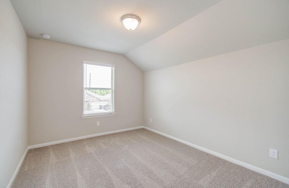 Spacious, unfurnished interior of a new home in Legends Bay, Baytown (Image 26).