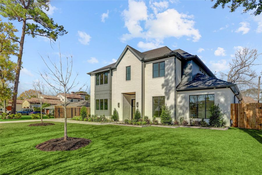Front exterior of a new home in , Houston, TX, highlighting curb appeal (Image 25).