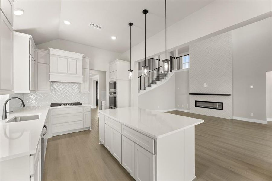 11. 9729 Palermo - Kitchen (3)