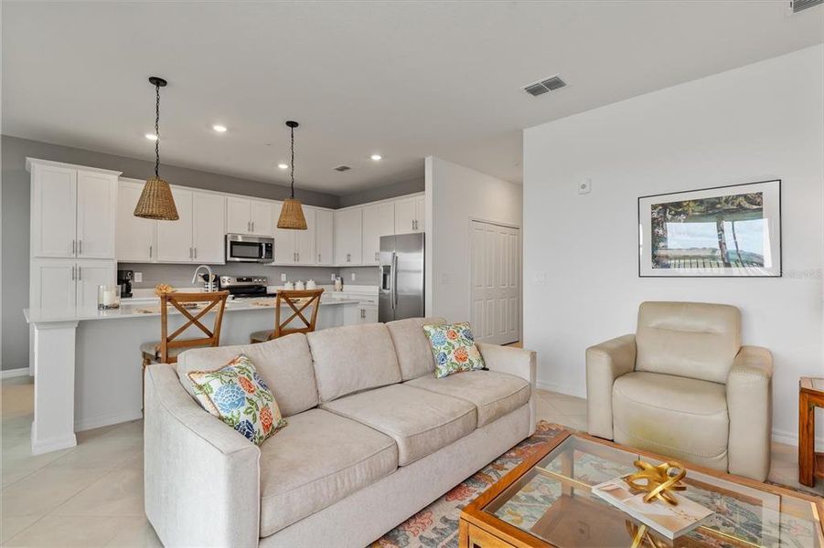 Furnished interior view inside a new home in , Venice (Image 10).