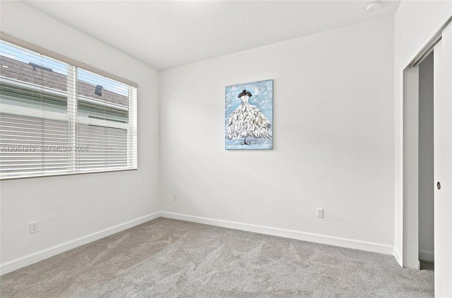 Spacious, unfurnished interior of a new home in Tradition, Port St. Lucie (Image 29).