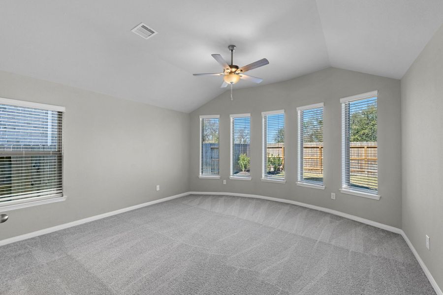 Spacious, unfurnished interior of a new home in Dellrose, Hockley (Image 31).