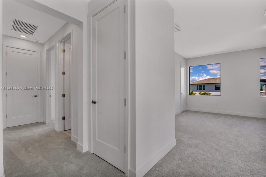 Spacious, unfurnished interior of a new home in , Boca Raton (Image 53). Spacious, unfurnished interior of a new home in , Boca Raton (Image 53).