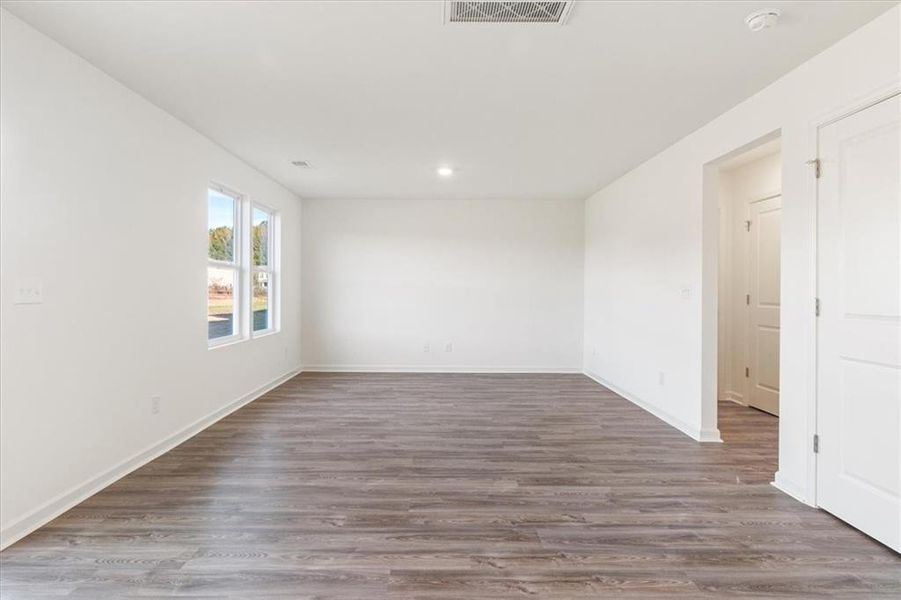 Spacious, unfurnished interior of a new home in The Ridge at Twin Rivers, Covington (Image 12). Spacious, unfurnished interior of a new home in The Ridge at Twin Rivers, Covington (Image 12).