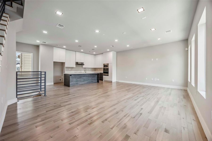 Spacious, unfurnished interior of a new home in , Houston (Image 19). Spacious, unfurnished interior of a new home in , Houston (Image 19).