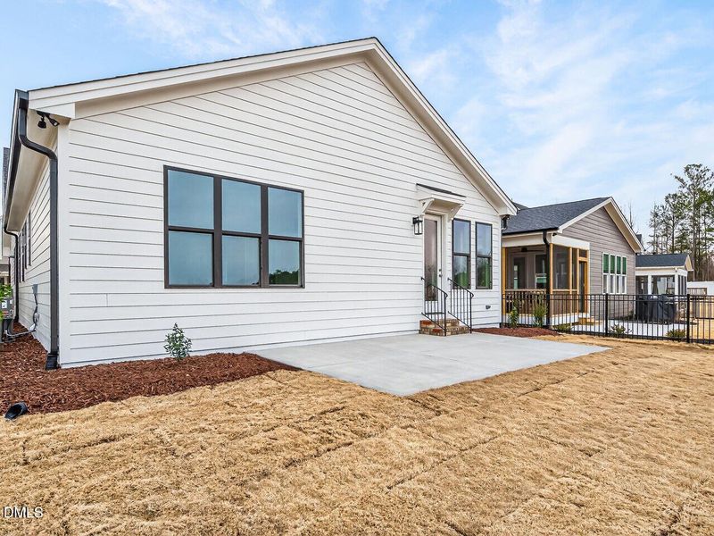 031-1280x960-rear-view