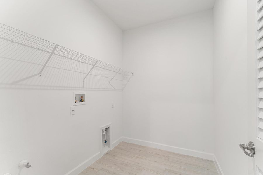 Image 15 of a home in Tradition - Telaro.