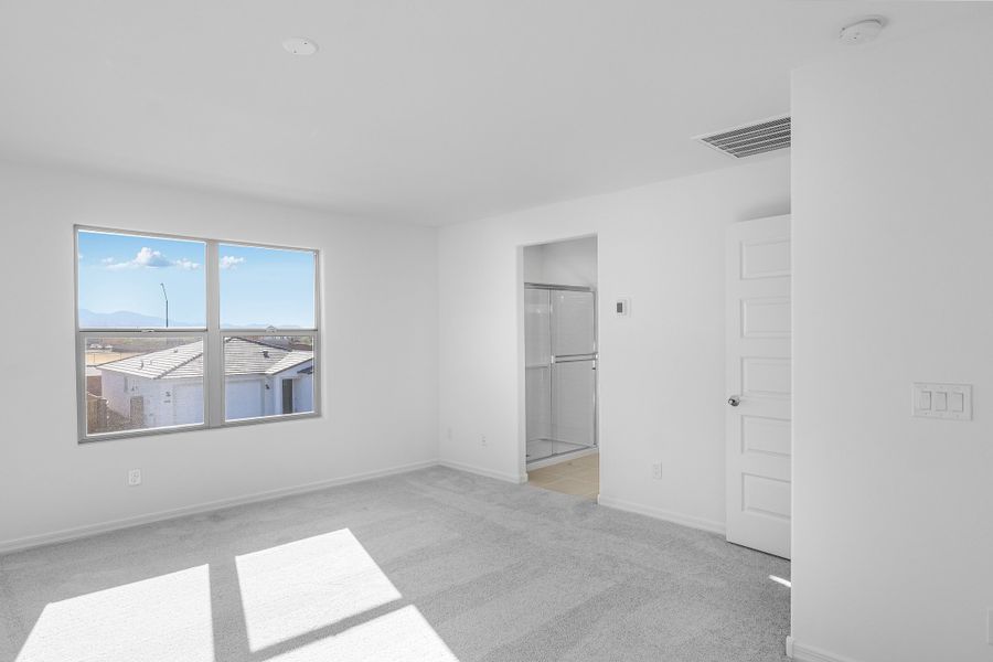 Spacious, unfurnished interior of a new home in Artisan at Asante Vista Collection, Surprise (Image 14).