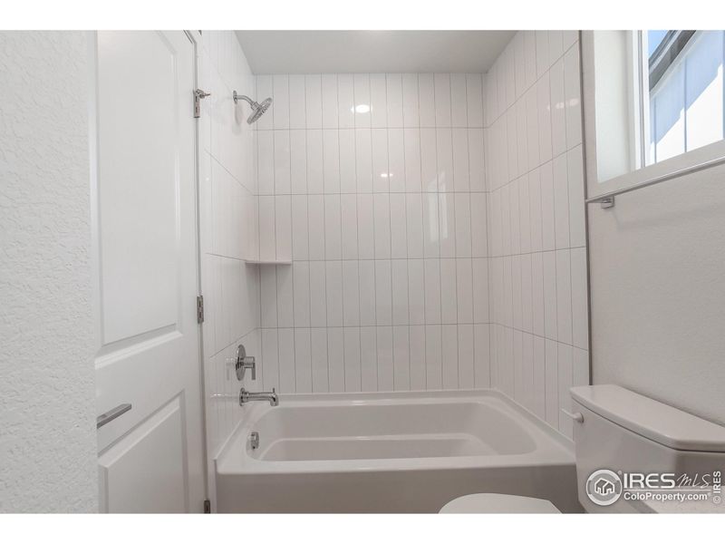 EXAMPLE PHOTO: SHARED BATH