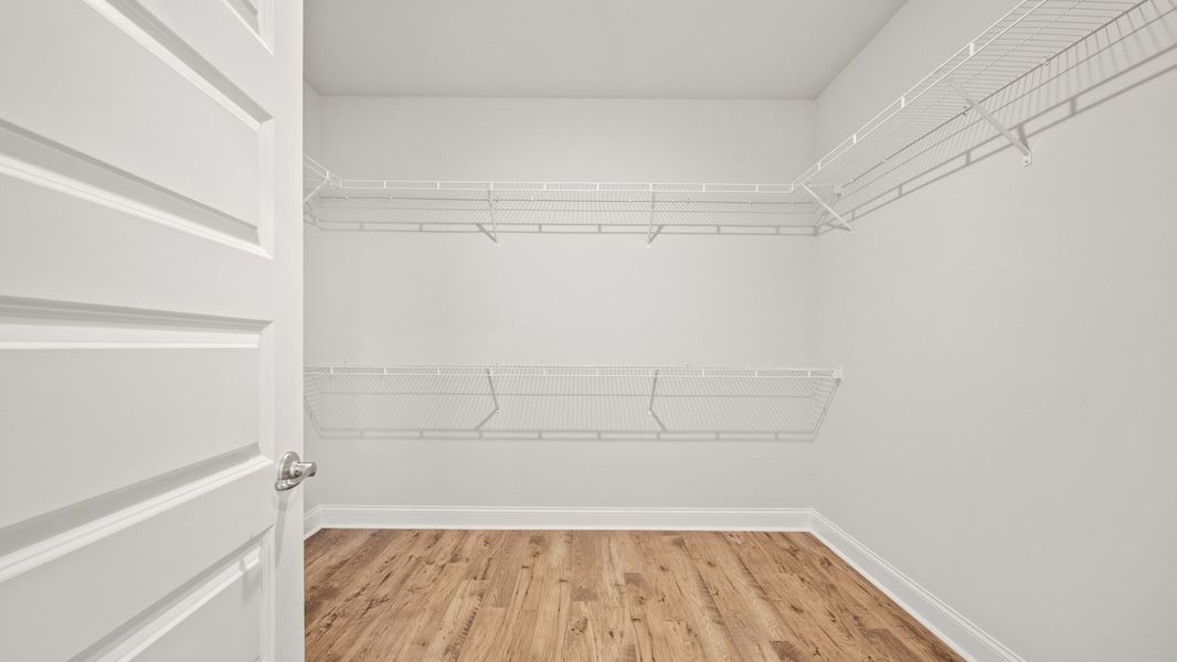 Spacious, unfurnished interior of a new home in Oak Ridge Meadows, Locust Grove (Image 24).