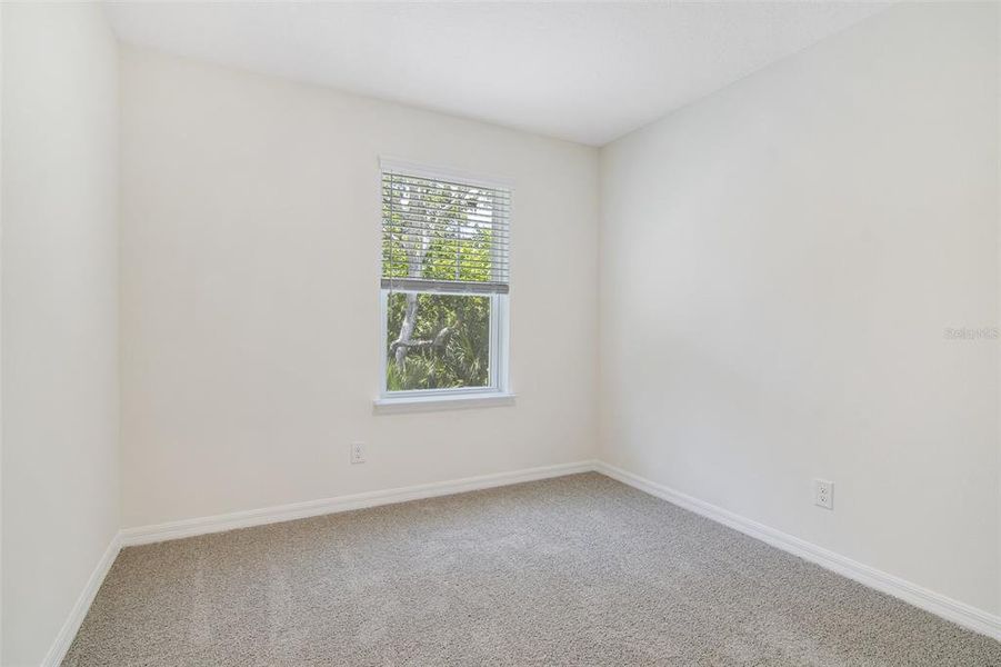 Spacious, unfurnished interior of a new home in Towns at Greenleaf, Oviedo (Image 20).